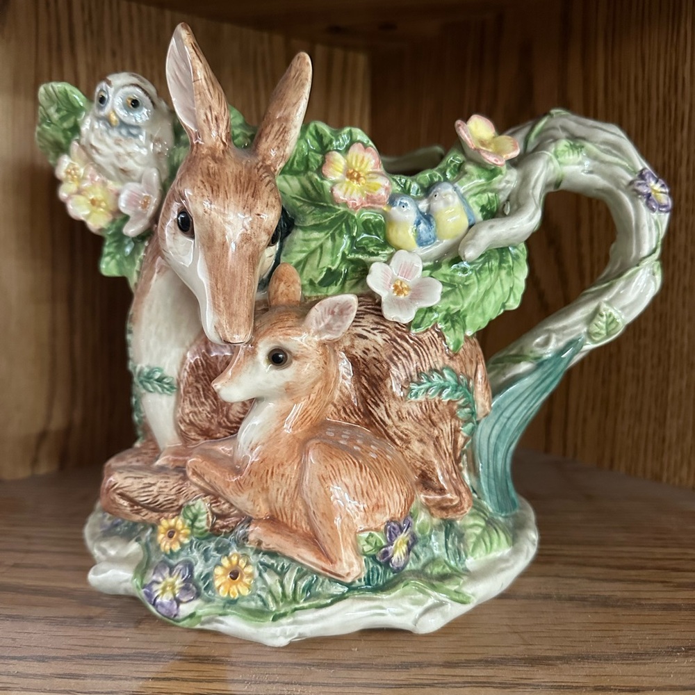 Beautiful Vintage Fitz & Floyd Classics “Woodland Spring” Pitcher